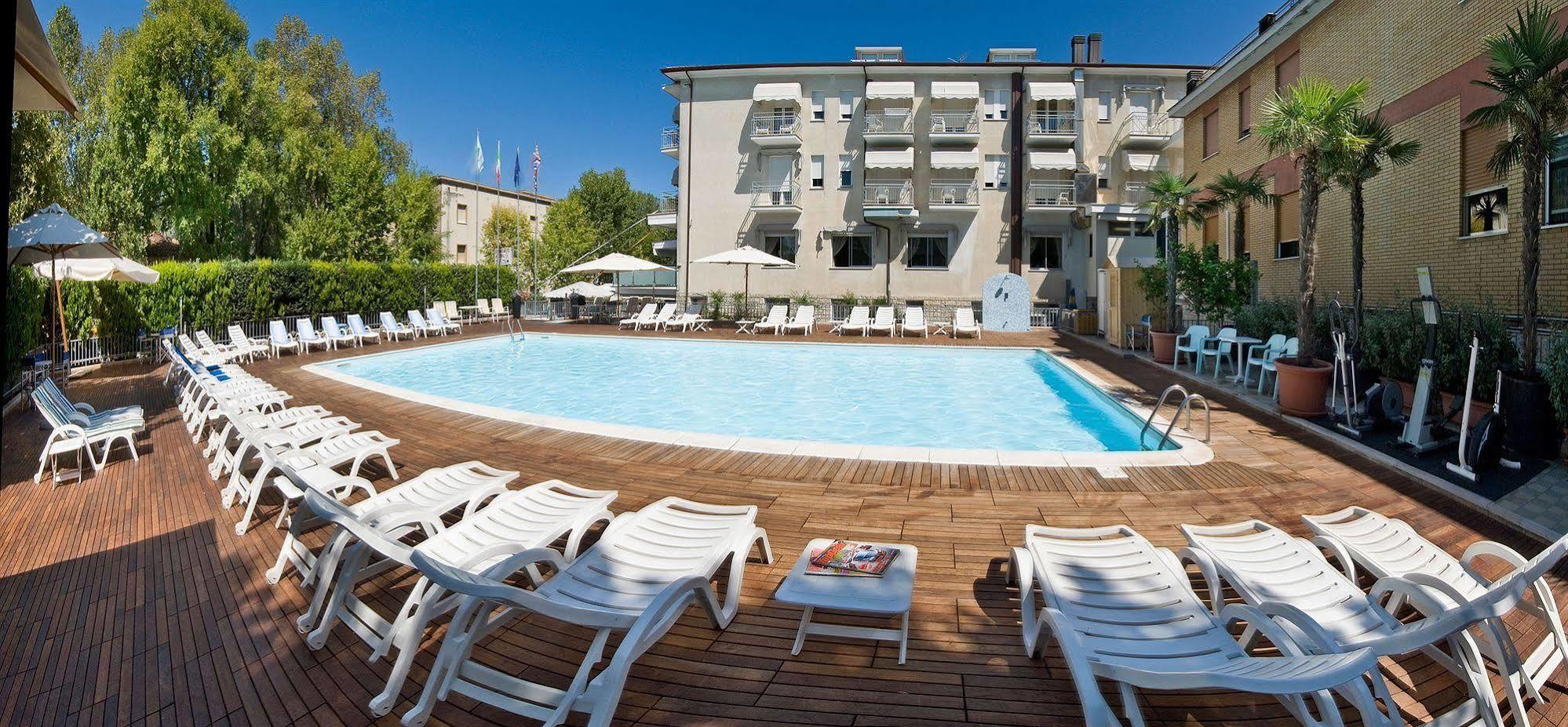 Hotel St. Moritz Bellaria-Igea Marina Zewnętrze zdjęcie